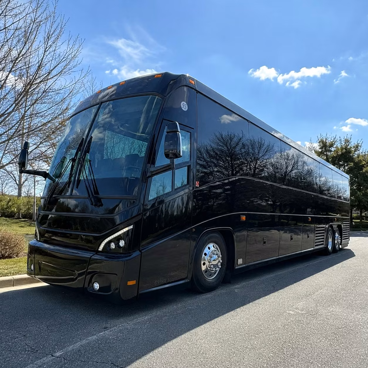 in hoover alabama charterbusrentalhooveral com handles employee transportation for every industry