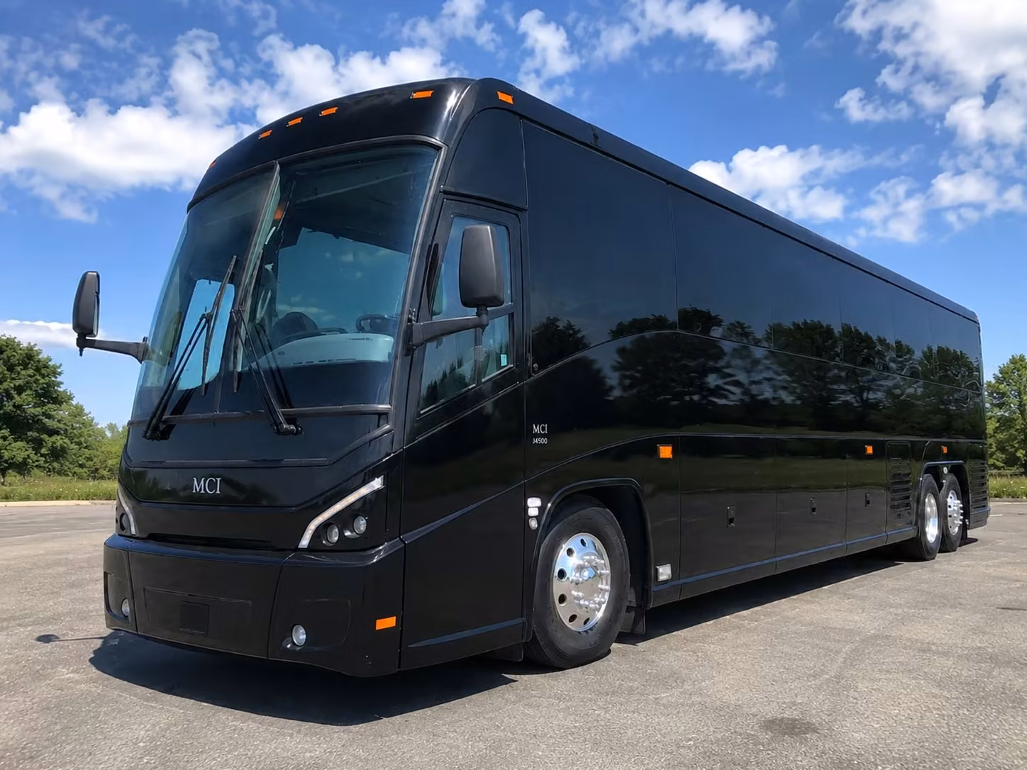 sports fan transportation in hoover alabama from ballpark to stadium